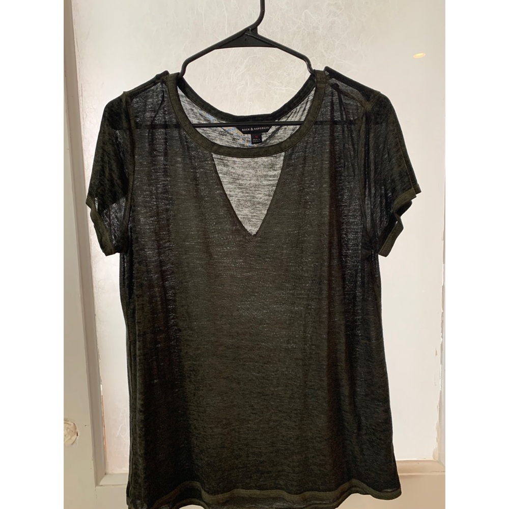 Green t shirt
